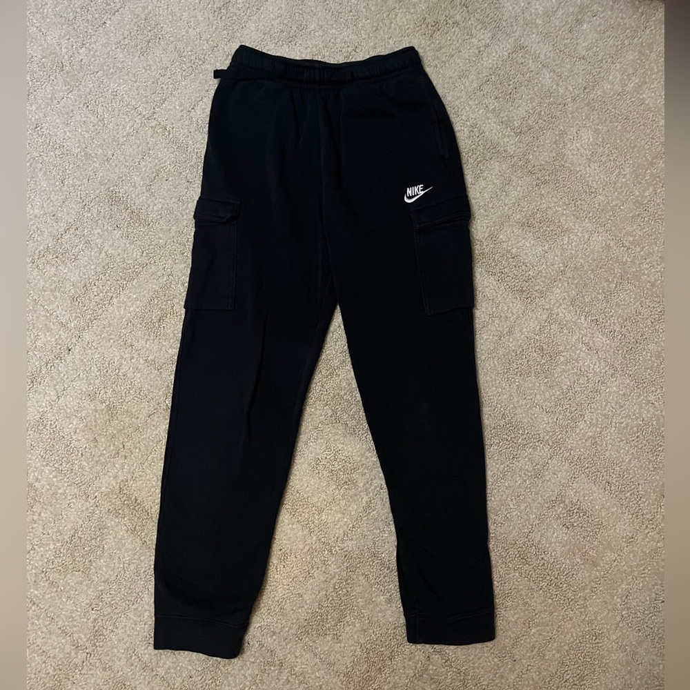 Nike dri fit cargo joggers